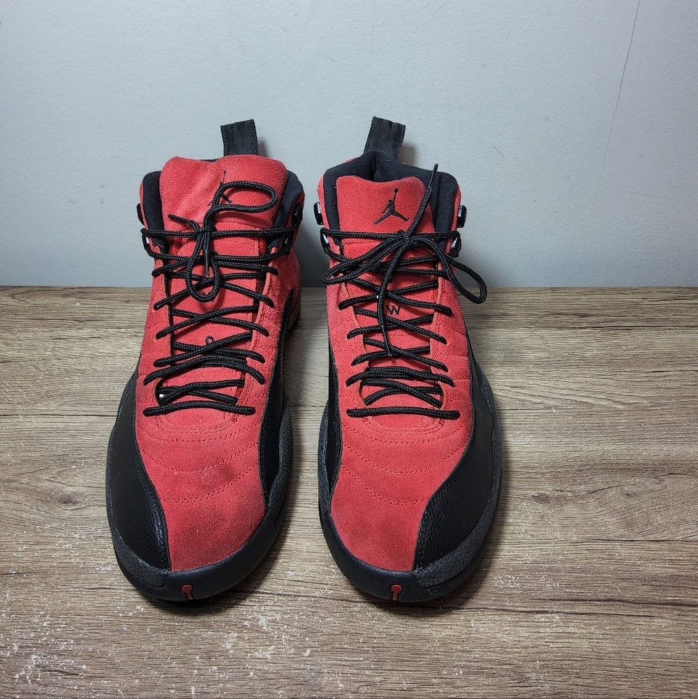 Jordan 12 Retro Reverse Flu Game Size 13 - Picture 2 of 8